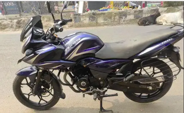 Bajaj Discover 150cc 2015