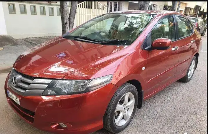 Honda City 1.5 V AT 2010