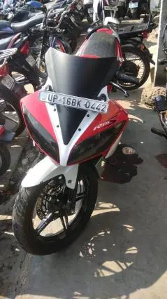 Yamaha YZF-R15 150cc 2016