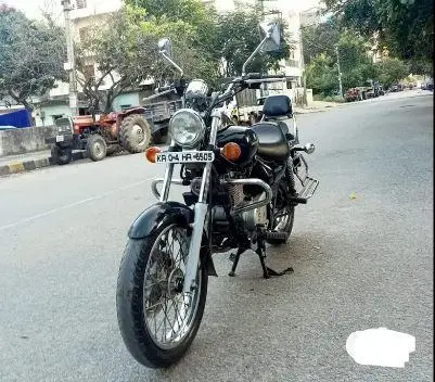 Bajaj Avenger 200cc 2009