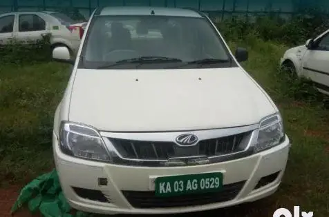 Mahindra e Verito D2 2018