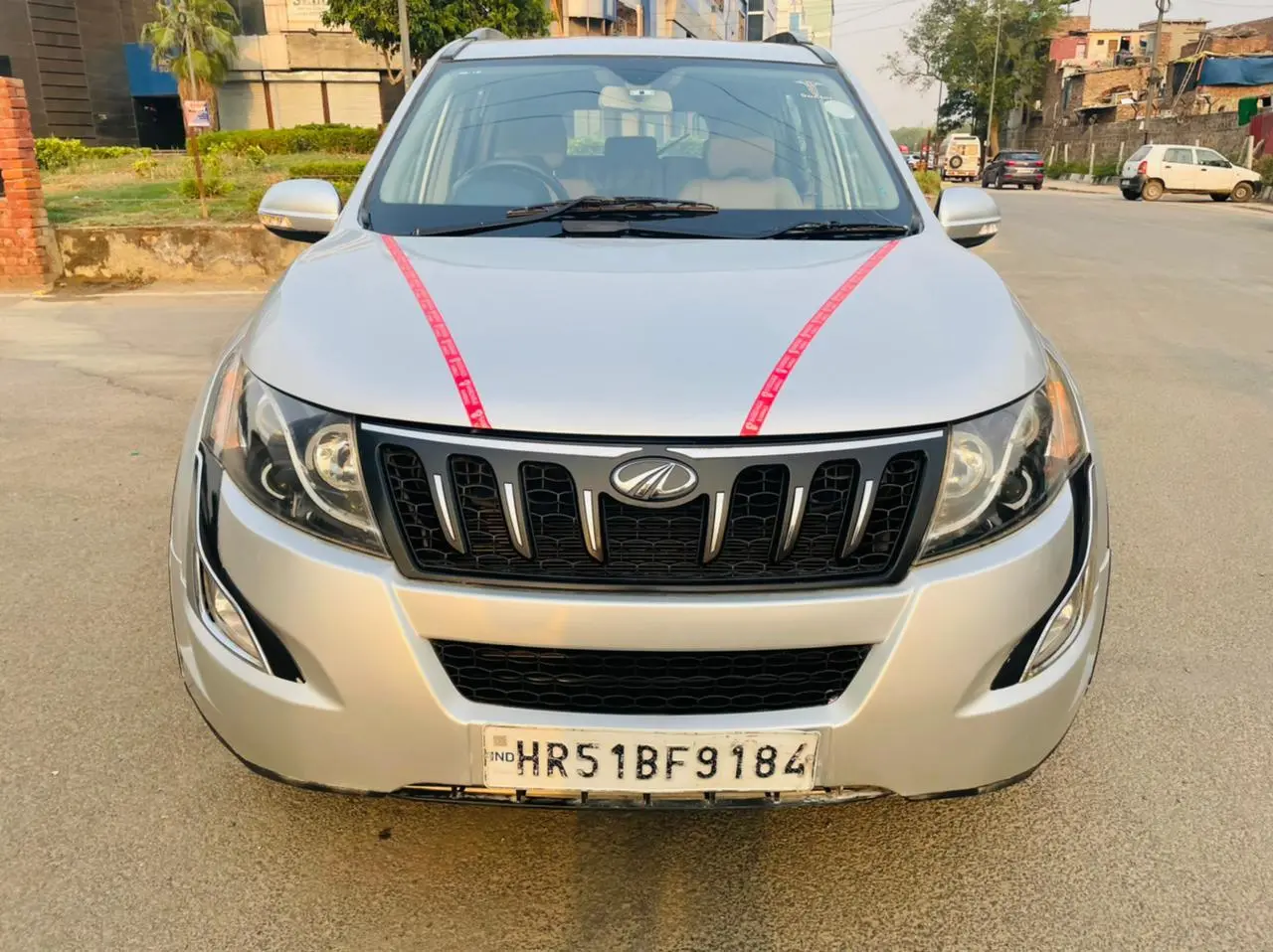 Mahindra XUV500 W10 AWD 2015