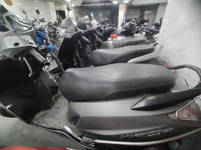 Hero Maestro Edge 125cc Disc BS6 2020