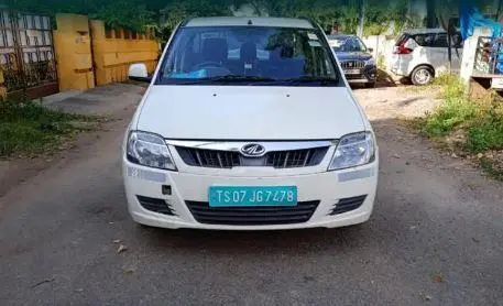 Mahindra e Verito D2 2018