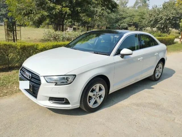 Audi A3 35 TDI Premium Plus 2020