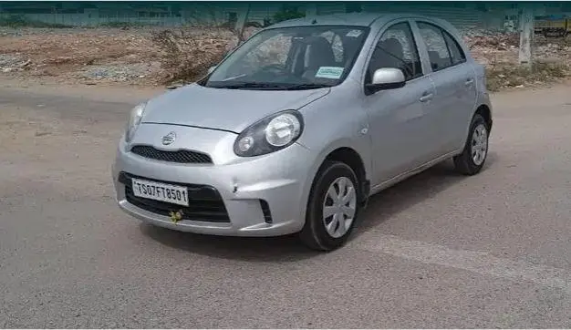 Nissan Micra XV PETROL 2017