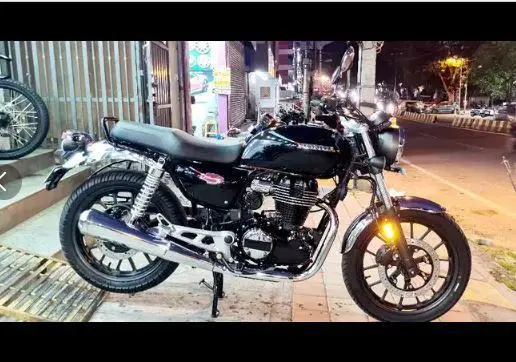 Honda H’ness CB 350 DLX 2022