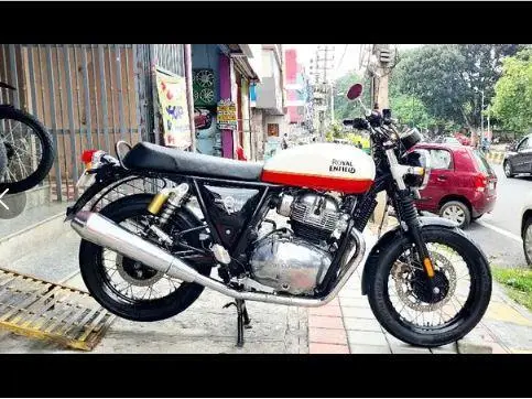 Royal Enfield Interceptor Chrome BS6 2021
