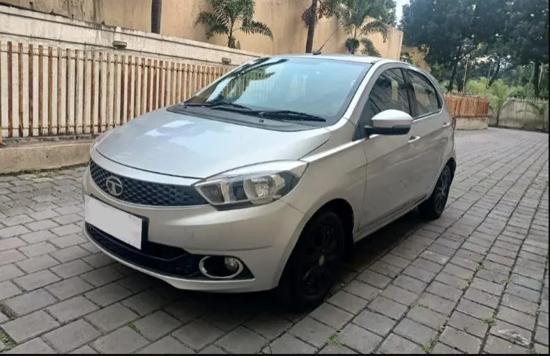 Tata Tiago Revotron XZA 2017