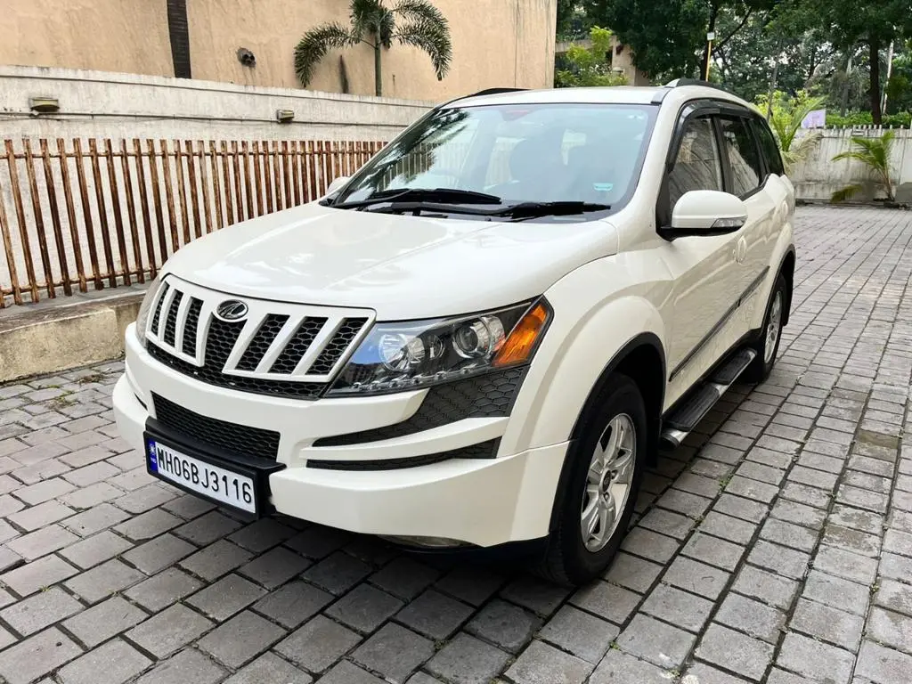 Mahindra XUV500 W8 2WD 2013