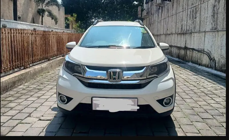 Honda BR-V V CVT Petrol 2016
