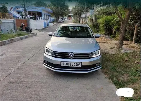 Volkswagen Jetta 2.0L TDI Highline 2015