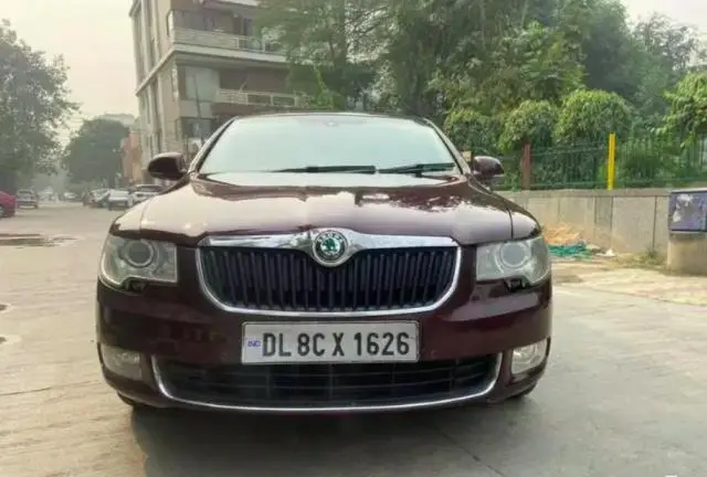 SKODA SUPERB Elegance 1.8 TSI AT 2011