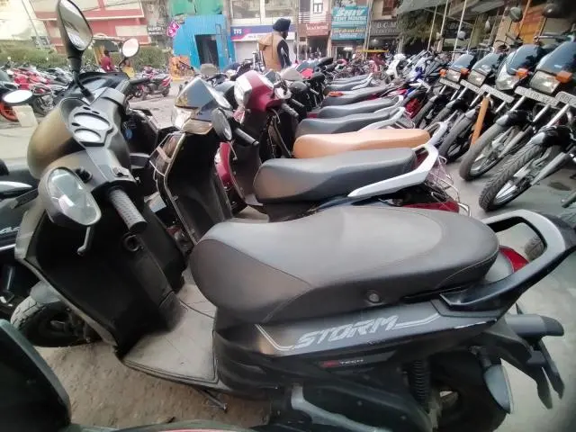 Aprilia SR 125 Fi BS6 2021