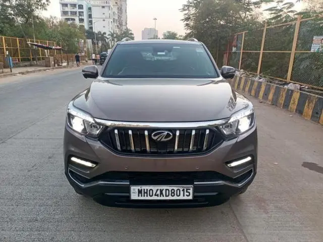 Mahindra Alturas G4 4WD AT 2020