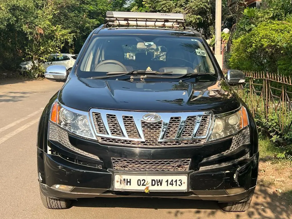 Mahindra XUV500 W8 2017