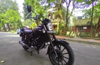 Bajaj Avenger Street 220 2018