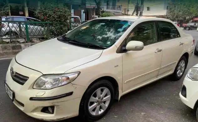 Toyota Corolla Altis 1.8 G 2010