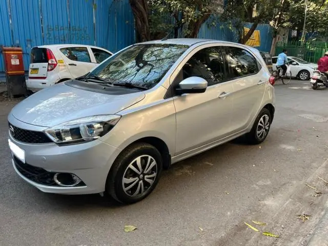 Tata Tiago Revotron XZA 2019