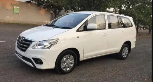 Toyota Innova 2.5 G 2016