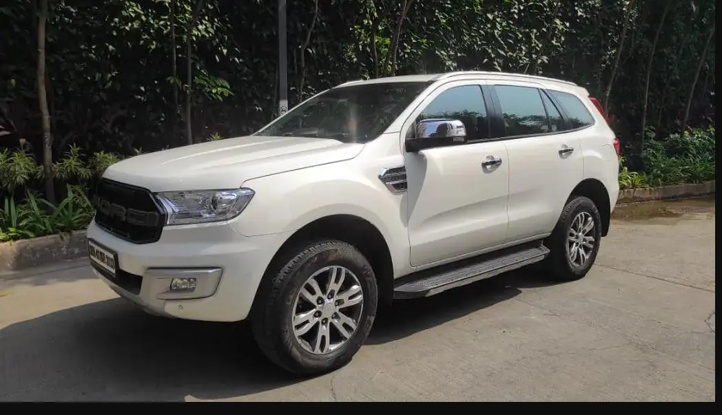 Ford Endeavour Titanium 2.2 4x2 AT 2018