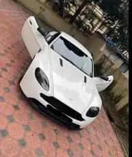 Aston Martin Rapide LUXE 2012