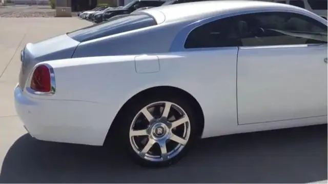 Rolls-Royce Wraith Sedan 2017