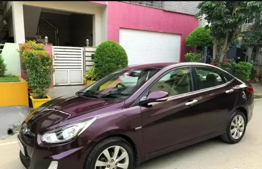 Hyundai Verna FLUIDIC 1.6 CRDI SX 2012