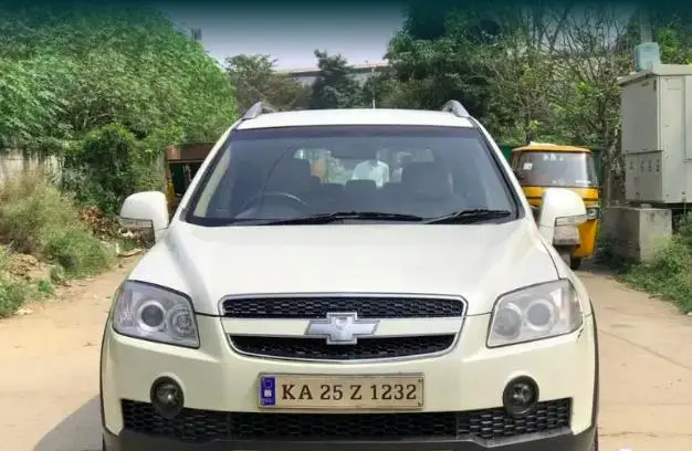 Chevrolet Captiva LTZ AWD AT 2011