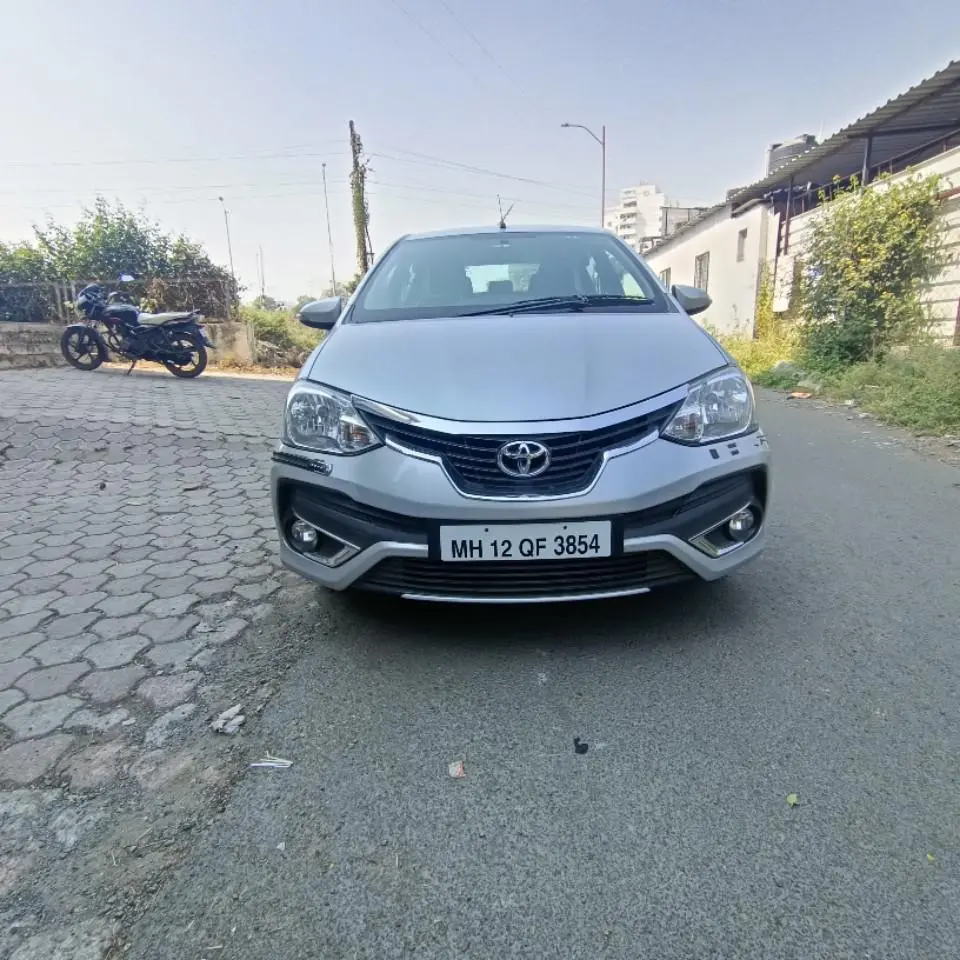 Toyota Platinum Etios V 2018
