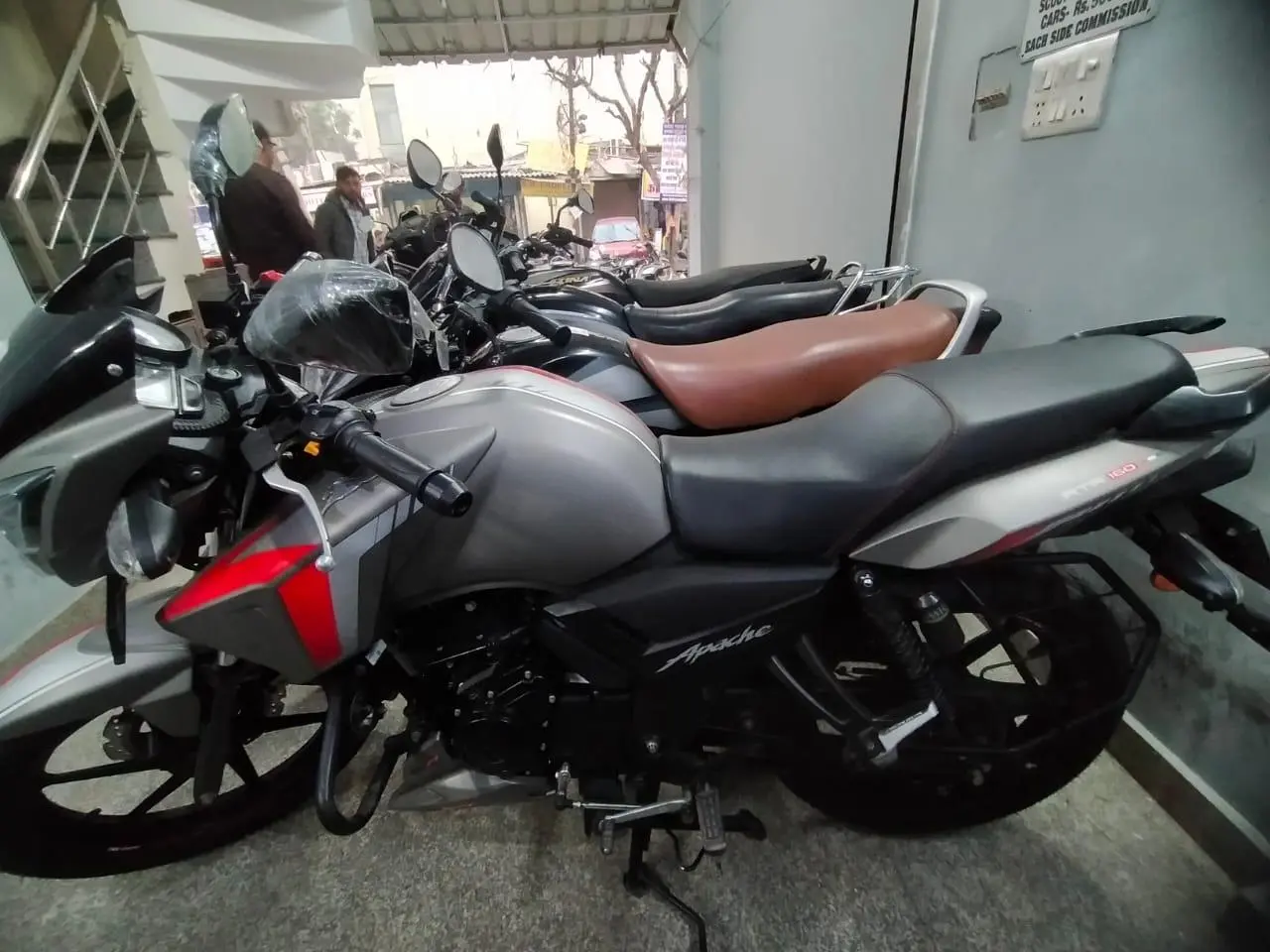 TVS Apache RTR 160 4V DISC ABS 2022