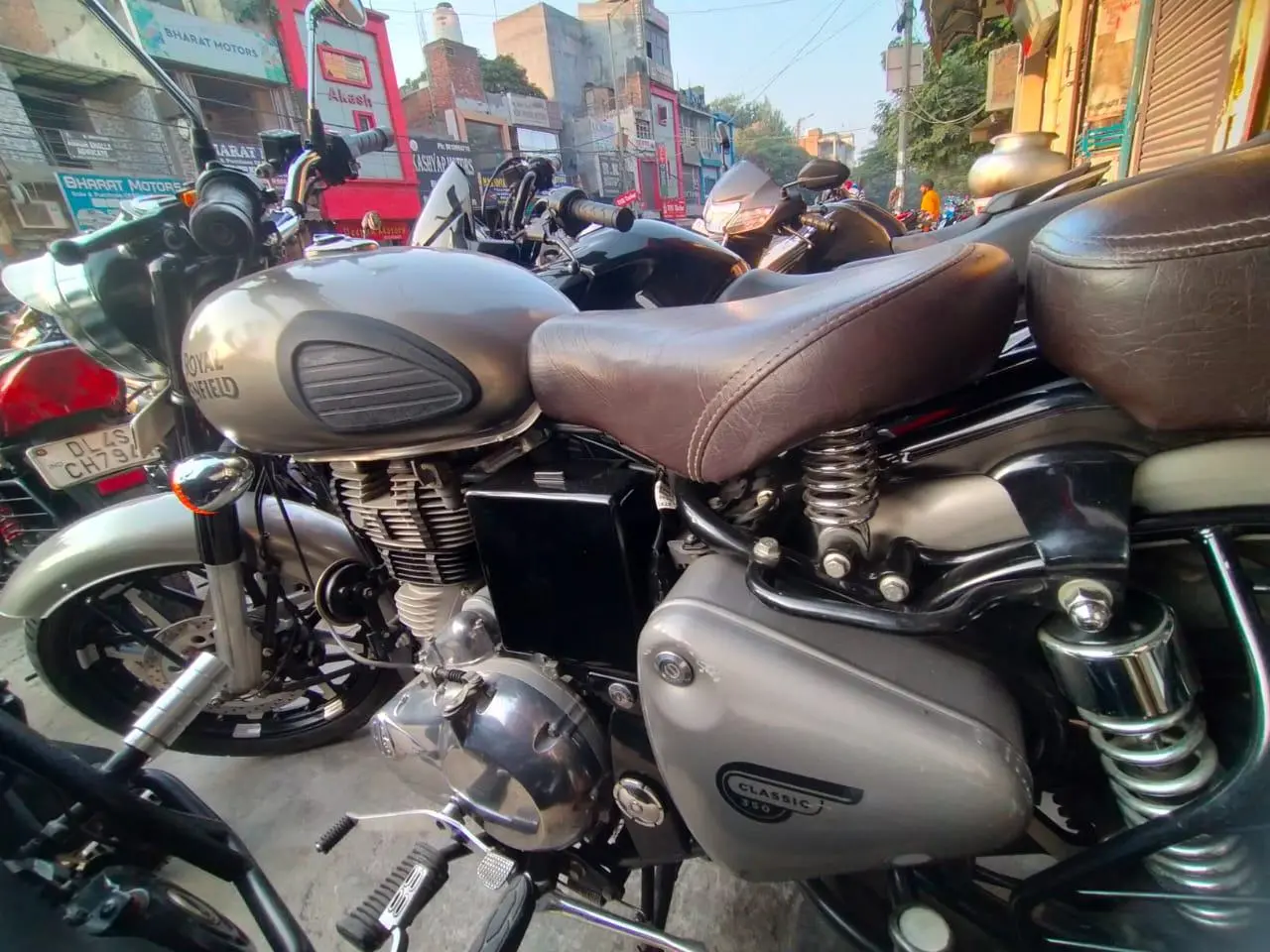 Royal Enfield Classic Gunmetal Grey 350cc 2019