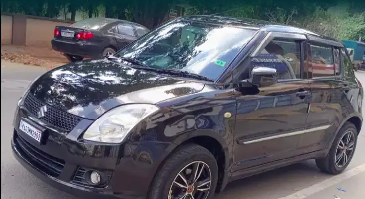Maruti Suzuki Swift VXi 2011