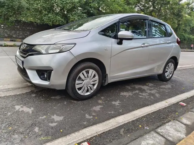 Honda Jazz SV i-VTEC 2015