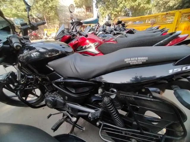 Bajaj Pulsar 150cc 2018