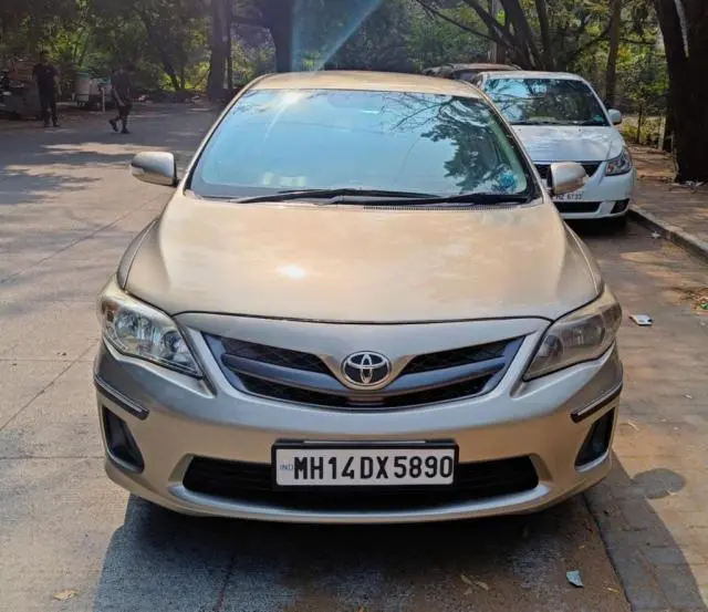 Toyota Corolla Altis J DIESEL 2013