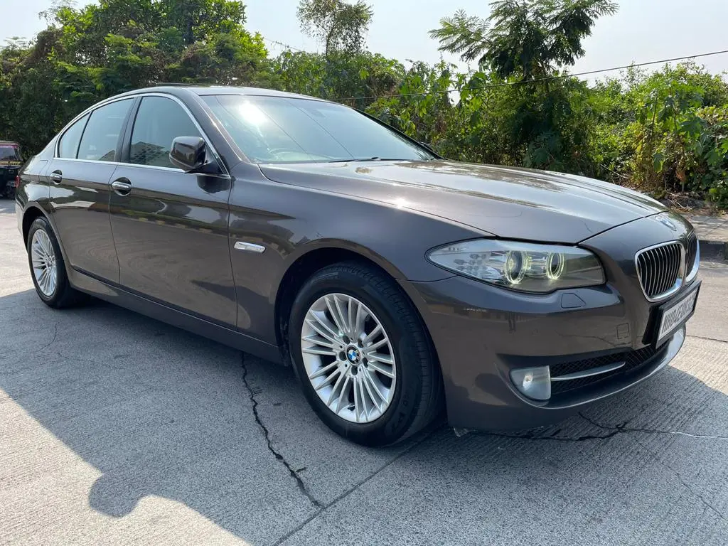 BMW 5 Series 525d 2011