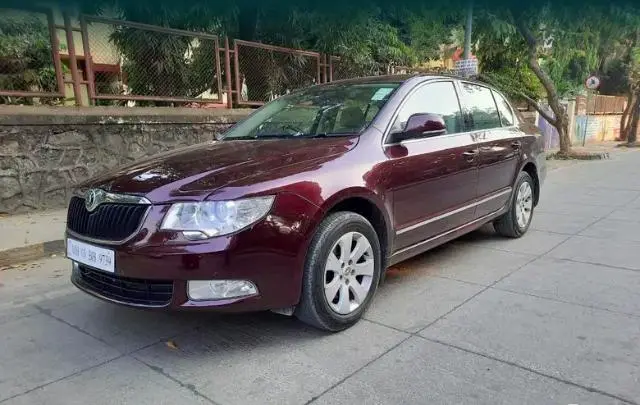 SKODA SUPERB Elegance 1.8 TSI AT 2013