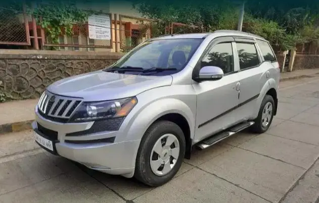 Mahindra XUV500 W4 2014