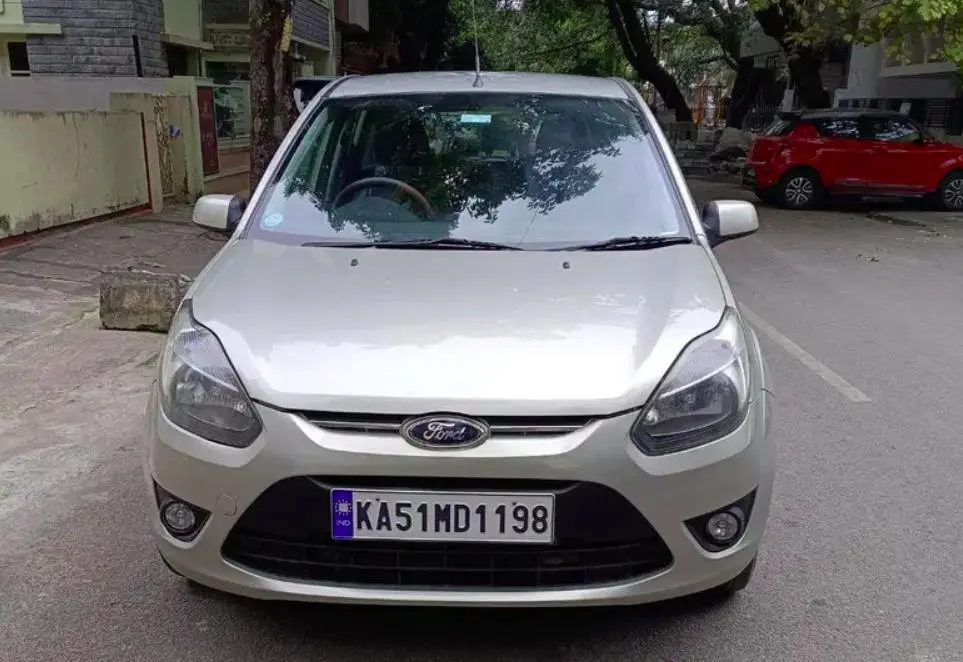 Ford Figo 1.5D TREND MT 2012