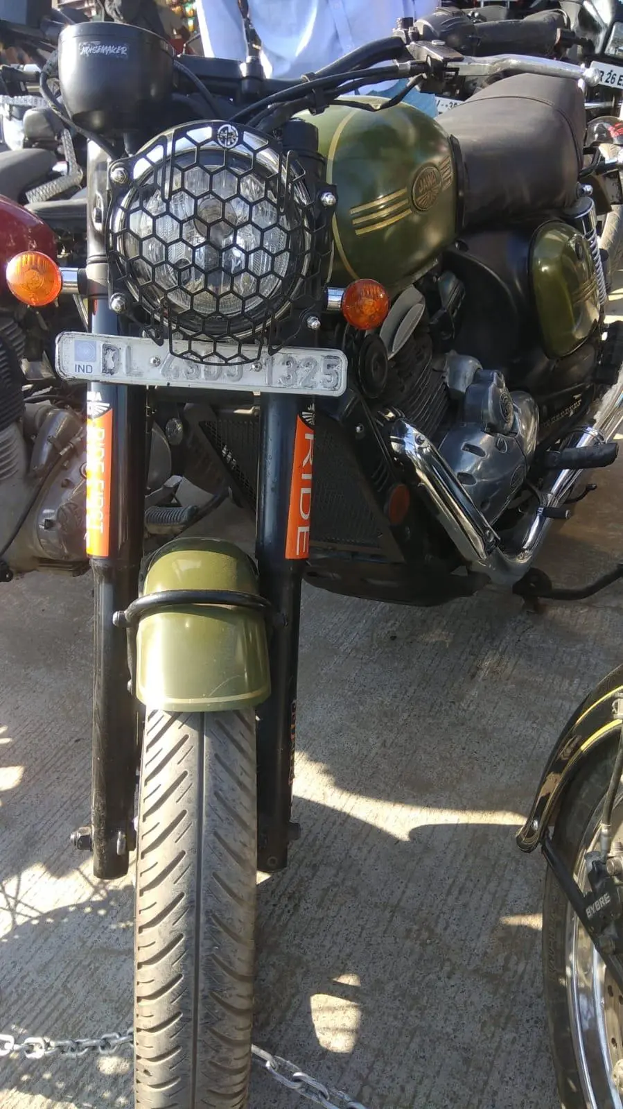 Jawa Standard 295CC 2019