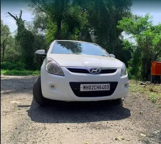 Hyundai i20 Sportz 1.4 CRDi 2012