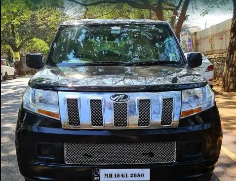 Mahindra TUV300 T4 Plus 2018