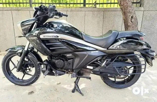 Suzuki Intruder 150cc 2019