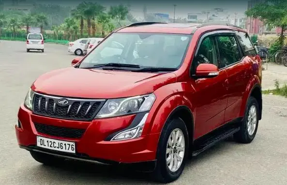 Mahindra XUV500 W10 2WD MT 2016
