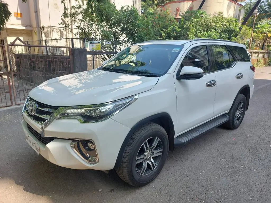 Toyota Fortuner 2.8 4x2 AT 2017