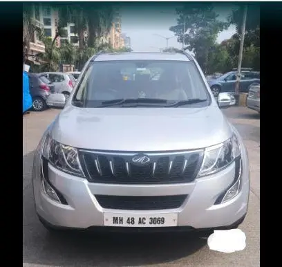 Mahindra XUV500 W10 2WD MT 2015