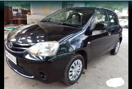Toyota Etios Liva G 2011