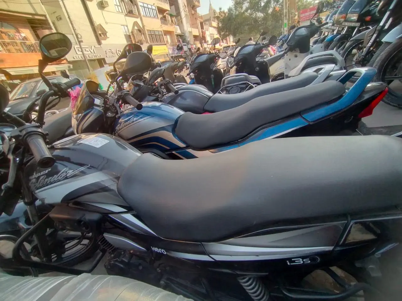 Hero Super Splendor 125cc 2019