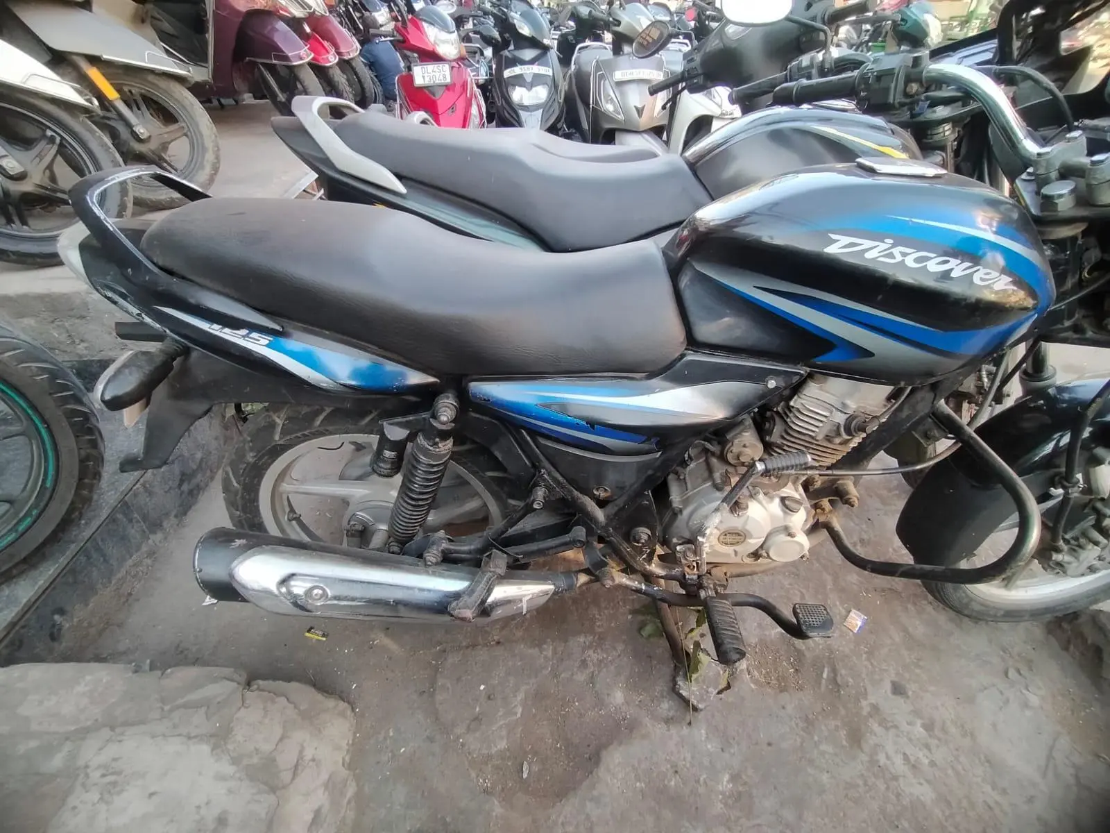 Bajaj Discover 125cc 2016